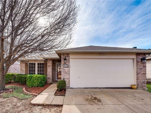 4017 Thoroughbred Trail, Fort Worth, TX 76123