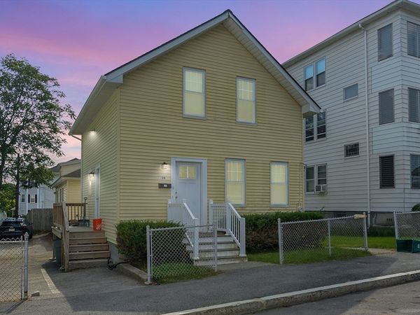 16 Caprera Rd, Unit 16, Worcester, MA 01604