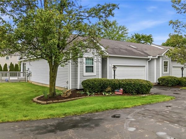 111 Greenfield Oval NW, Warren, OH 44483