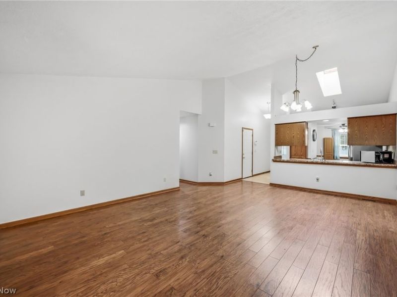 111 Greenfield Oval NW, Warren, OH 44483 Photo 24