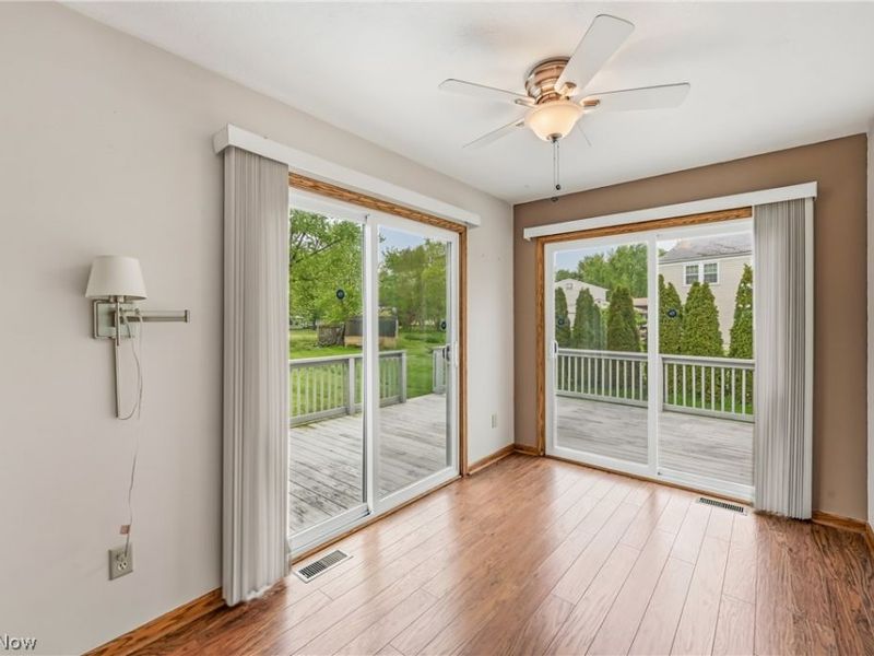 111 Greenfield Oval NW, Warren, OH 44483 Photo 29