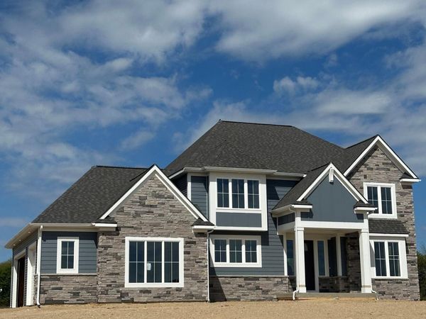 3321 Hideaway Drive SE, Caledonia, MI 49316