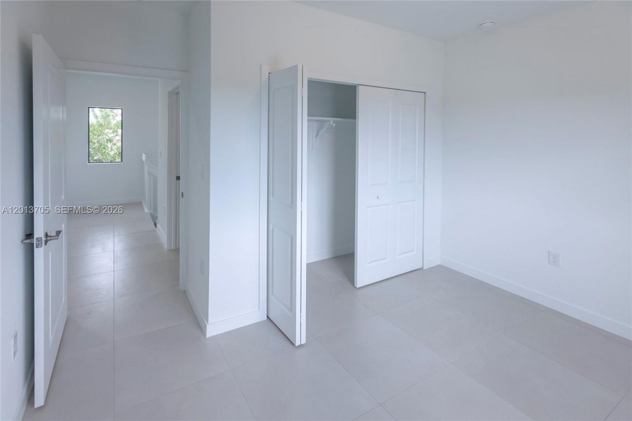 2969 NW 59 St, Miami, FL 33142 Photo