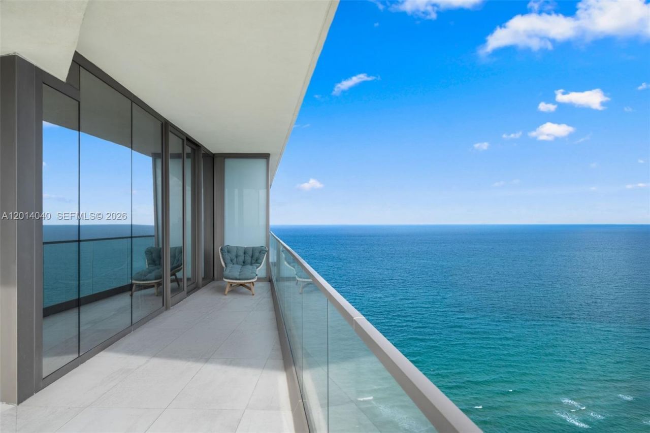 18975 Collins Ave, Unit 3205, Sunny Isles Beach, FL 33160 Photo