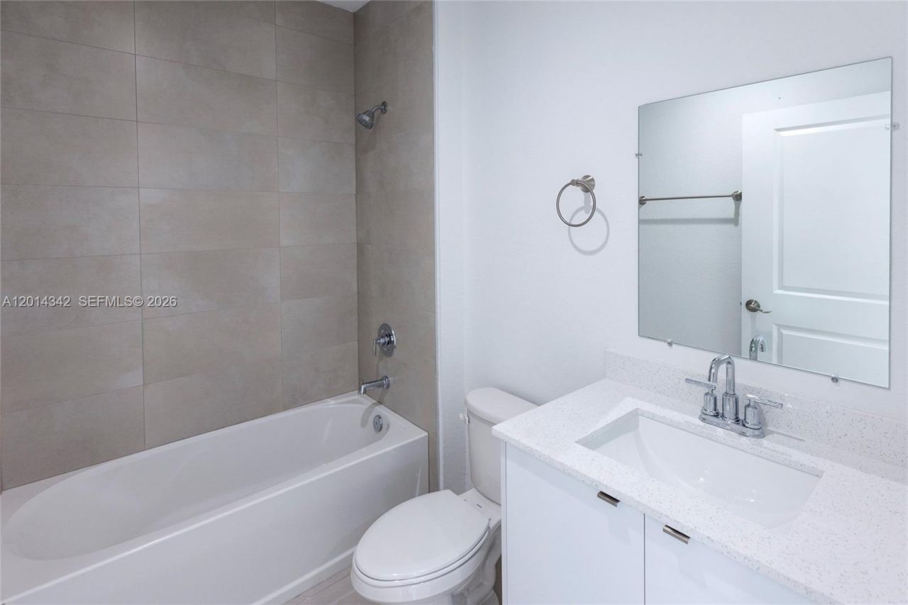 9155 NW 32 Ave, Miami, FL 33147 Photo