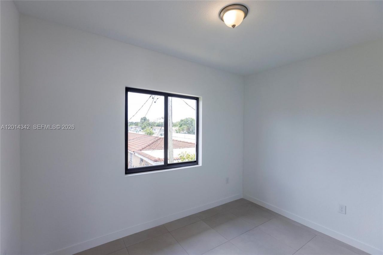 9155 NW 32 Ave, Miami, FL 33147 Photo
