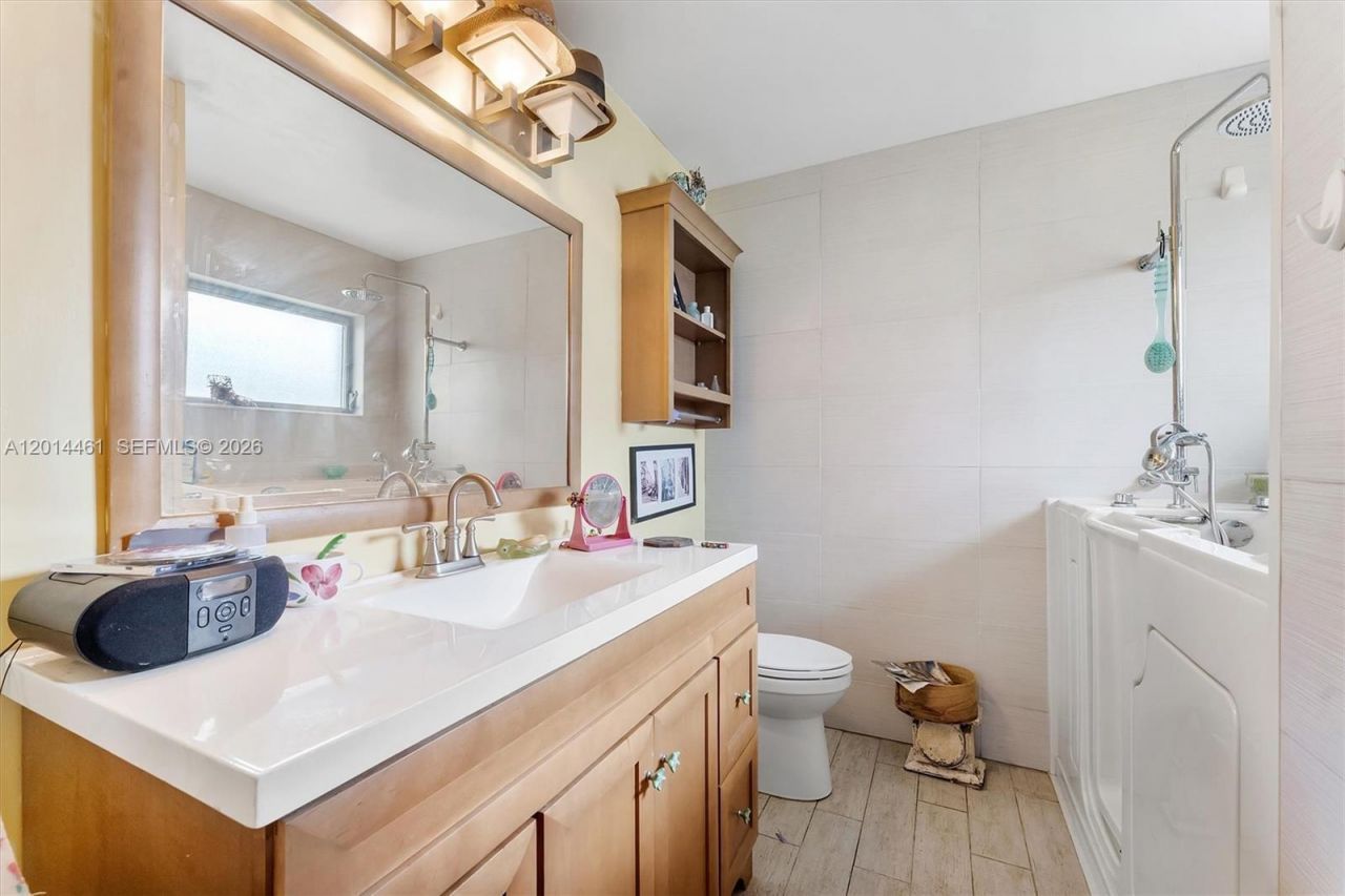 2638 E Gately Dr E, Unit 85, West Palm Beach, FL 33415 Photo