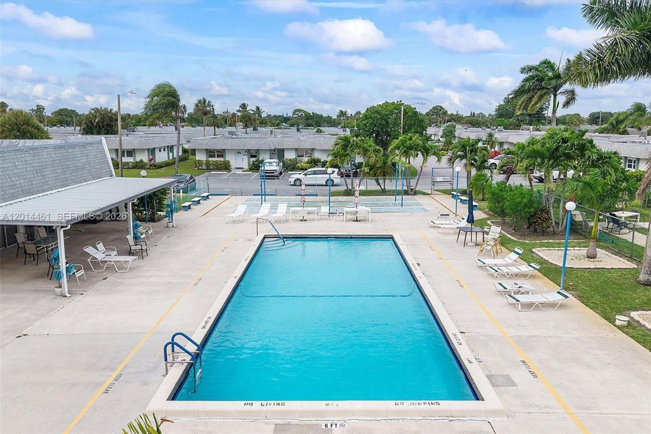 2638 E Gately Dr E, Unit 85, West Palm Beach, FL 33415 Photo