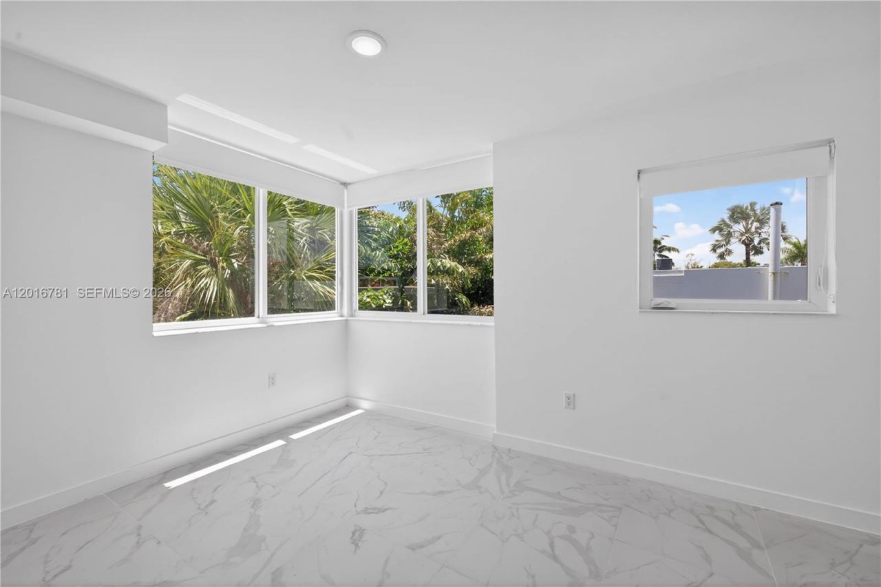 1552 Euclid Ave , Unit 08, Miami Beach, FL 33139 Photo