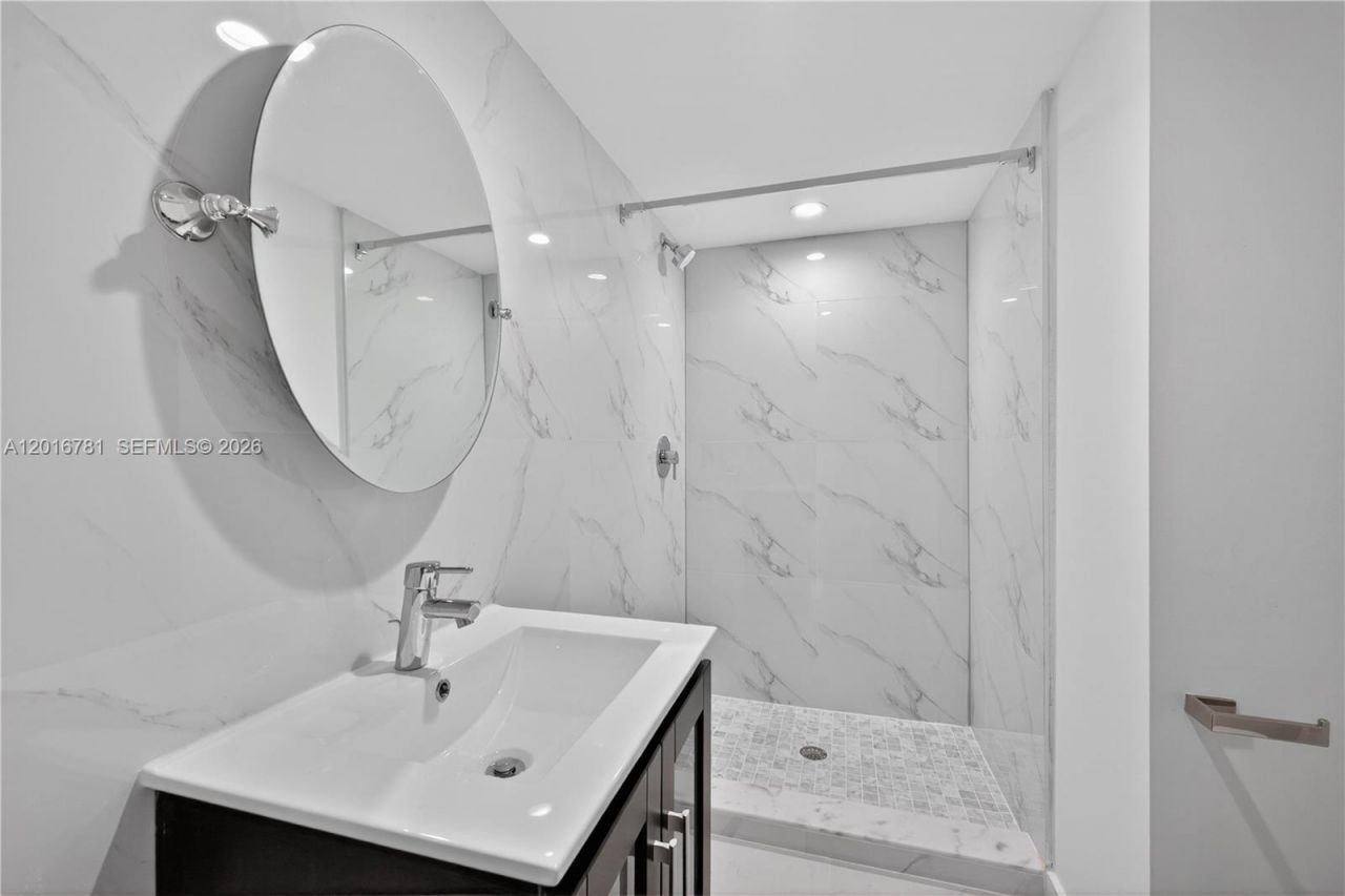 1552 Euclid Ave , Unit 08, Miami Beach, FL 33139 Photo