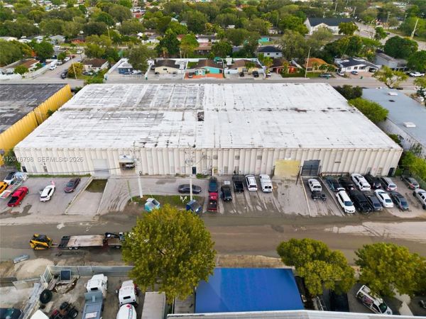 2275 NW 150th St , Opa-Locka, FL 33054