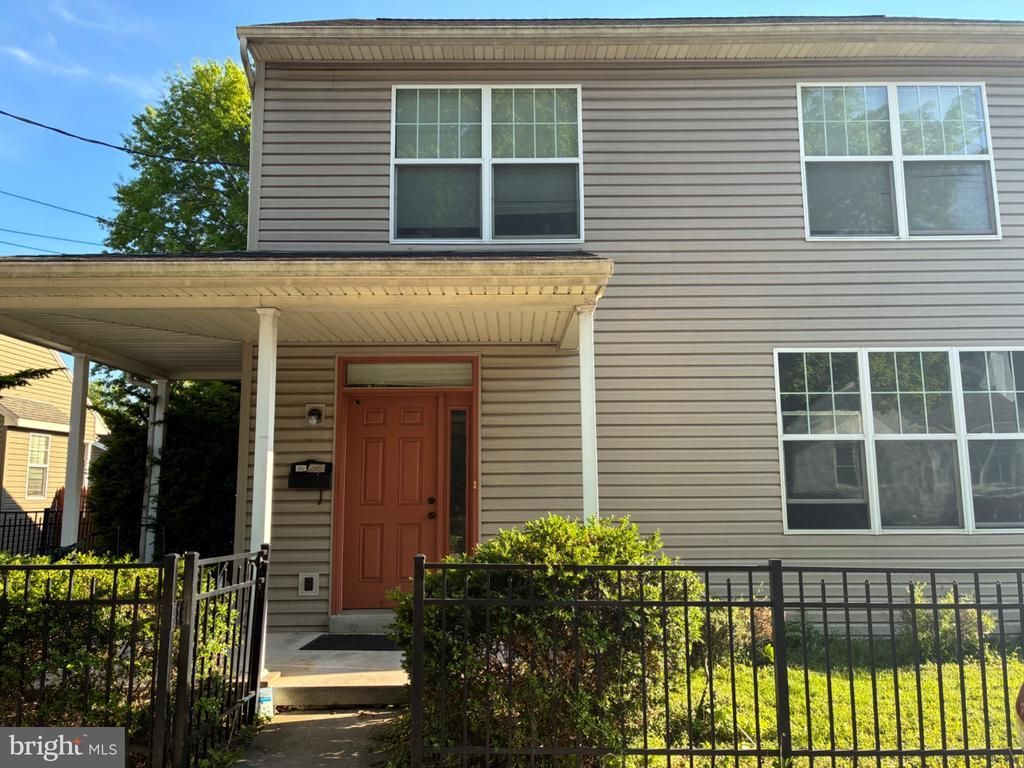 415 MARKET STREET , HIGHSPIRE, PA 17034