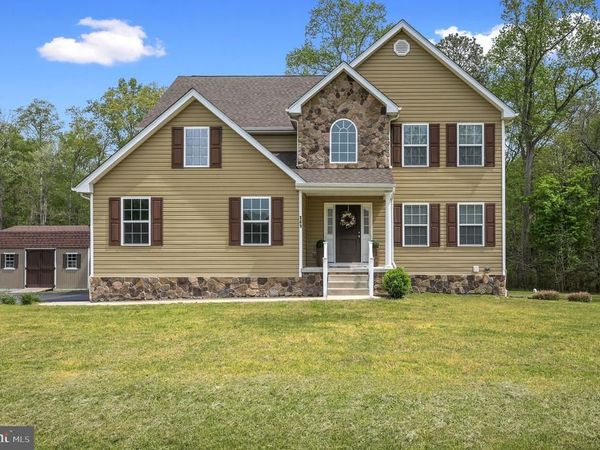 141 HUNTERS RUN BOULEVARD, FELTON, DE 19943