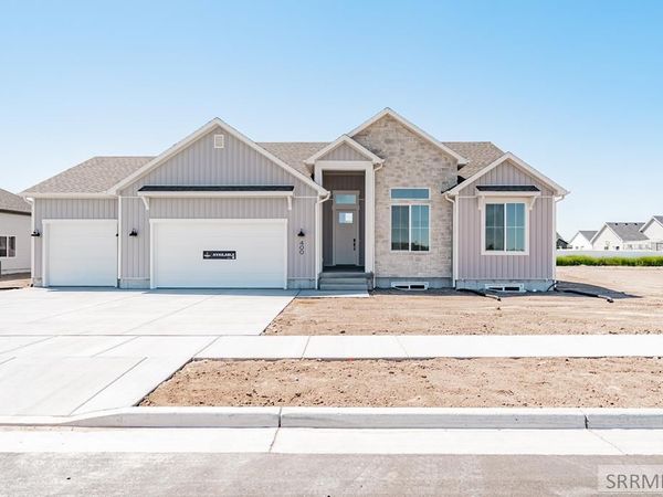 400 Sage Lakes BLVD, IDAHO FALLS, ID 83401