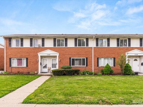 1340 Monomoy Street , Unit C, Aurora, IL 60506