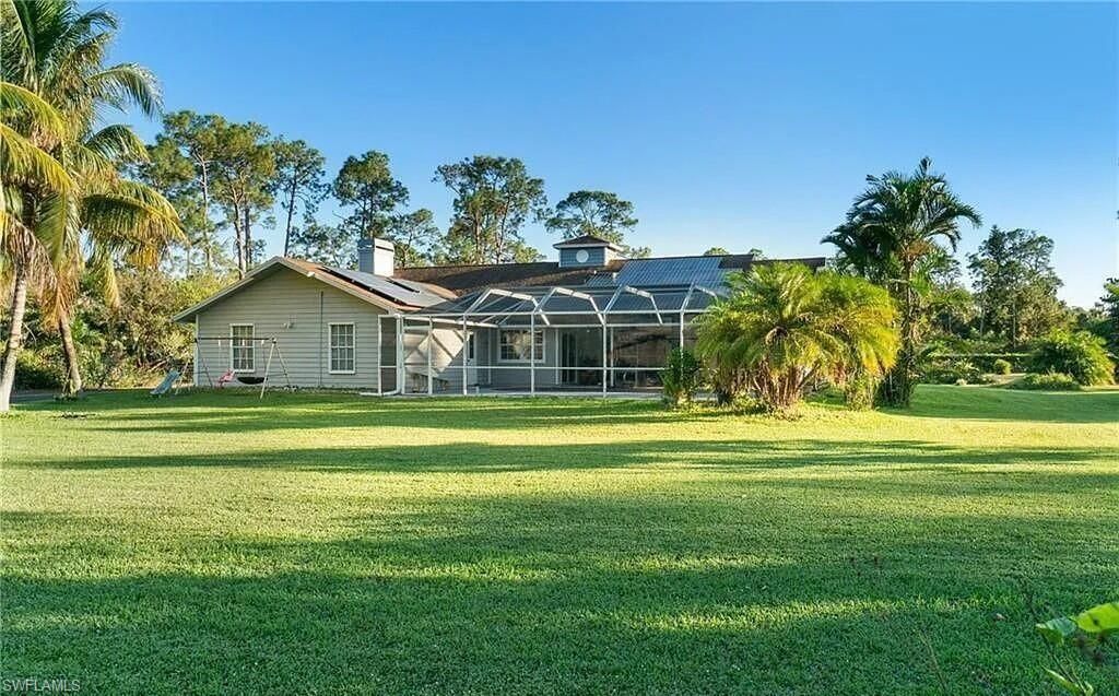 6011 Sea Grass Ln, Naples, FL 34116 Photo