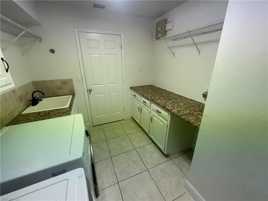 6011 Sea Grass Ln, Naples, FL 34116 Photo