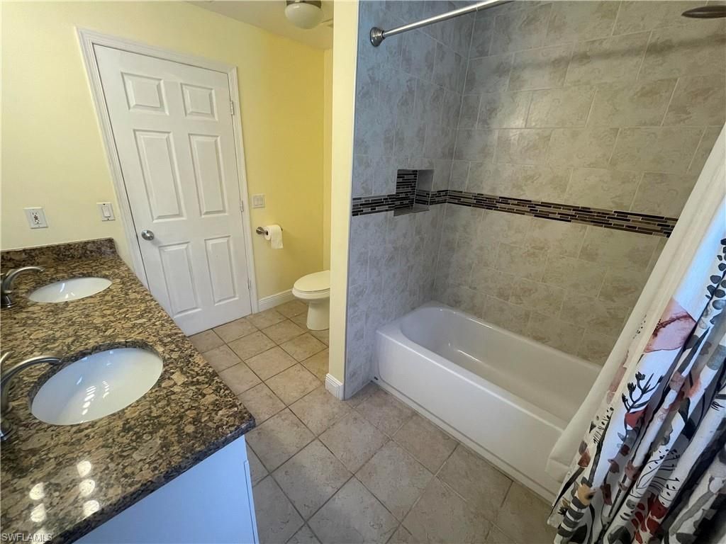 6011 Sea Grass Ln, Naples, FL 34116 Photo