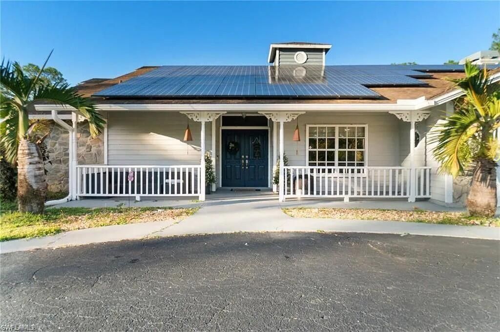 6011 Sea Grass Ln, Naples, FL 34116 Photo