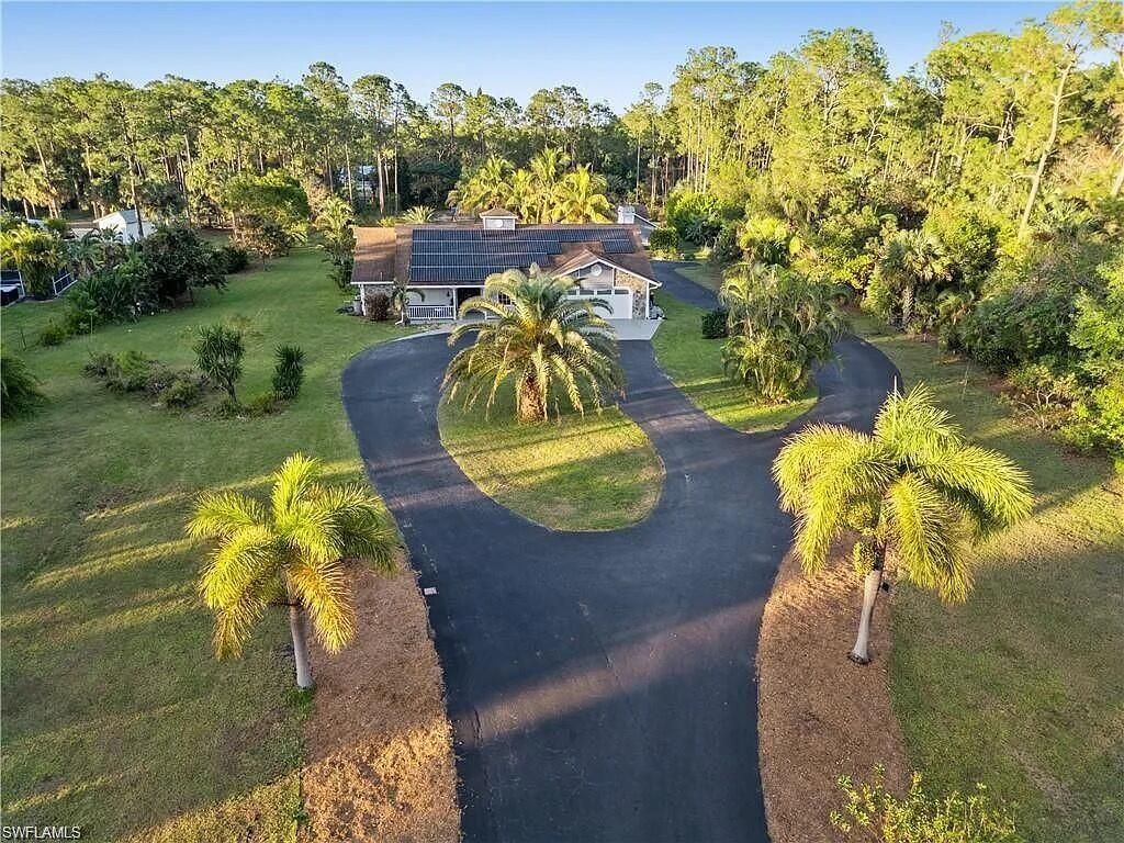 6011 Sea Grass Ln, Naples, FL 34116 Photo