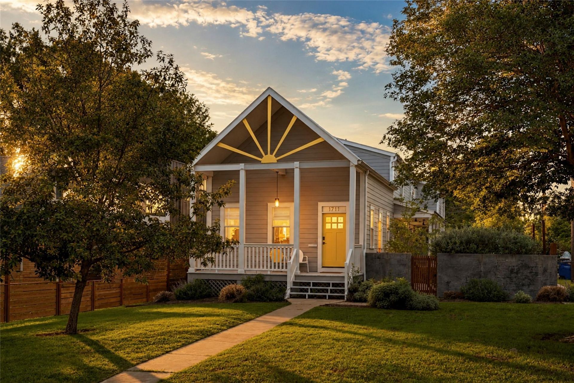 1711 Kenwood Ave, Austin, TX 78704 Main Photo