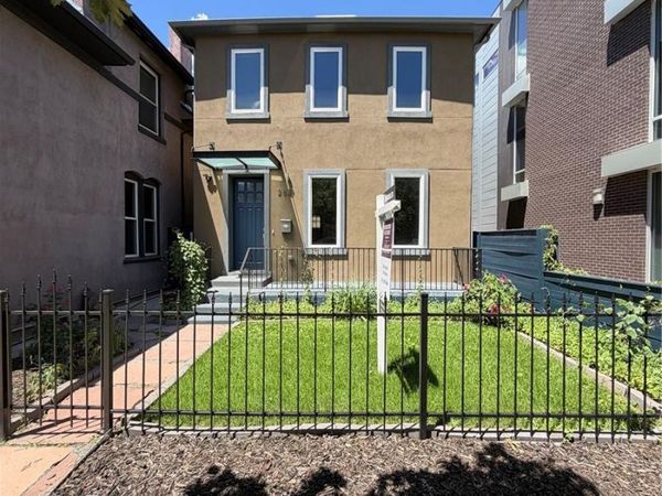 2521 Lawrence Street, Denver, CO 80205