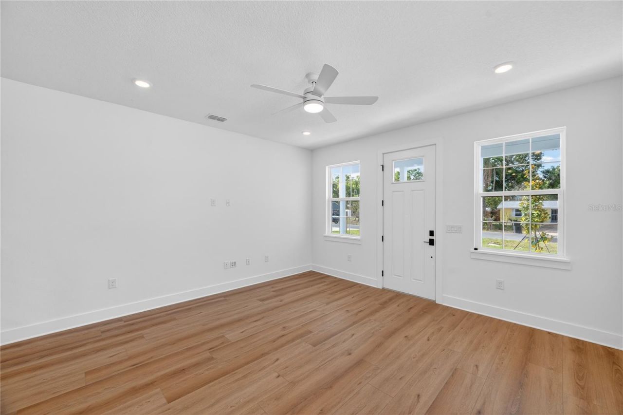 4181 56th Avenue N, Saint Petersburg, FL 33714 Photo