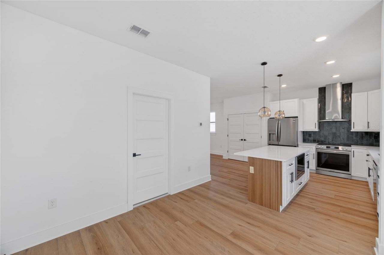 4181 56th Avenue N, Saint Petersburg, FL 33714 Photo