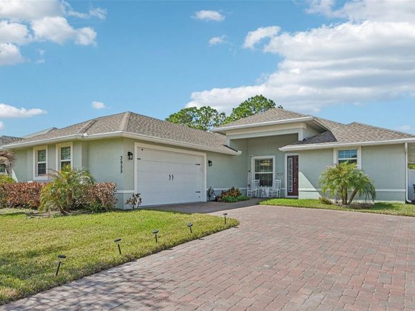3955 OAK HOLLOW AVENUE, VERO BEACH, FL 32966