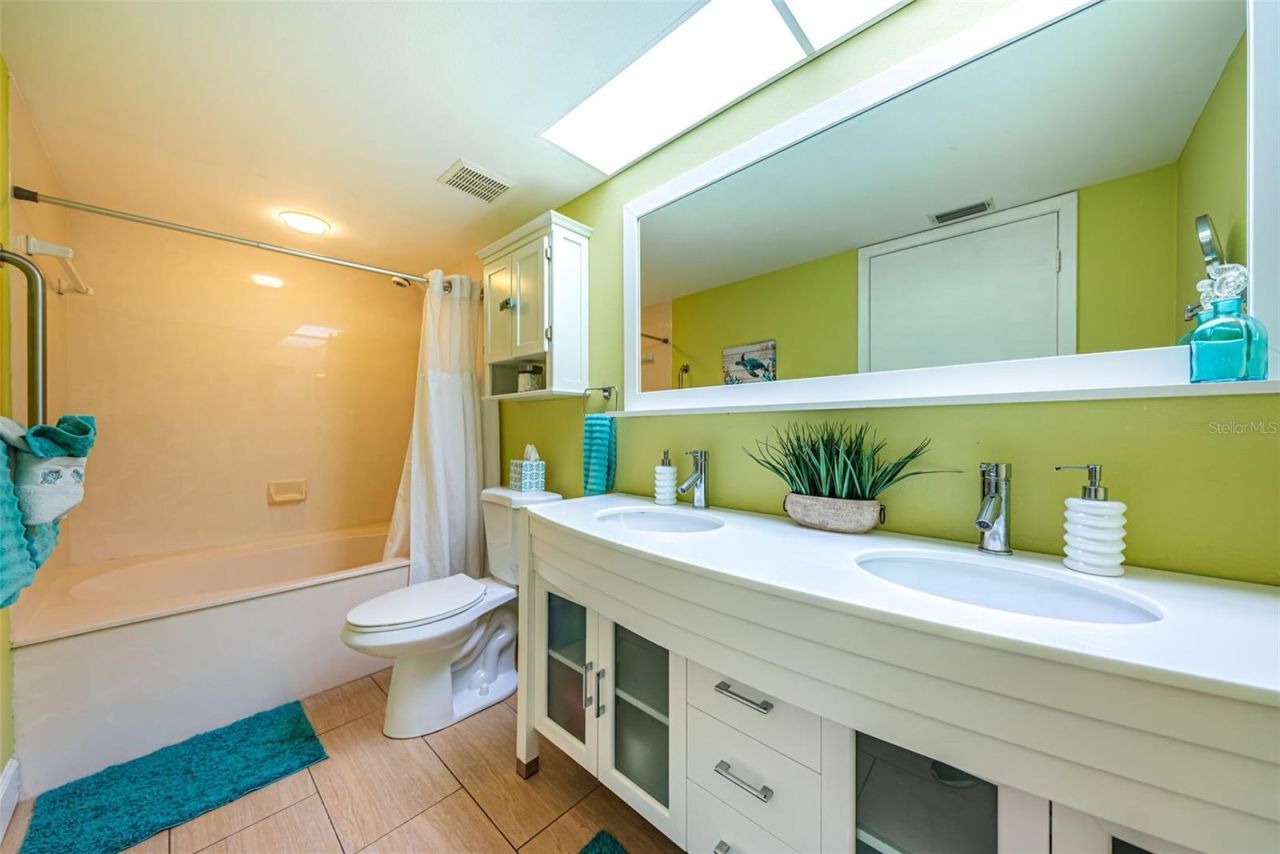6181 Bahia Del Mar Boulevard , Unit 112, Saint Petersburg, FL 33715 Photo