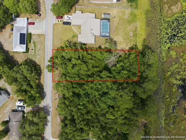 W LAKE DRIVE , DELAND, FL 32724