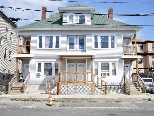 199-205 Boxford St, Lawrence, MA 01843