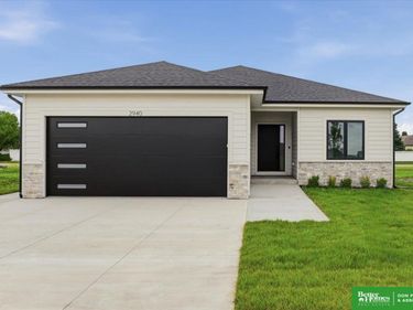 2940 Aurora Drive, Fremont, NE 68025