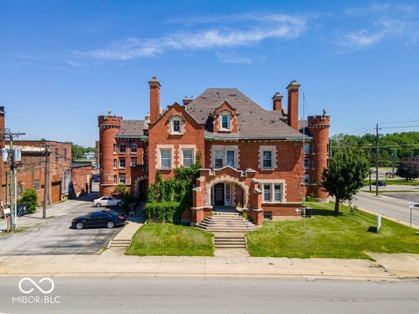 215 E 3rd Street , Marion, IN 46952
