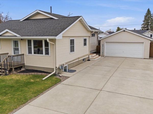 5458 Garden Drive N, Mountain Iron, MN 55768