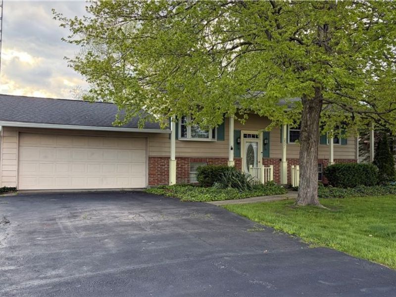 2521 East Drive, Marion, OH 43302 Photo 1