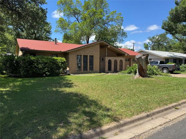 2701 Thrushwood DR, Austin, TX 78757