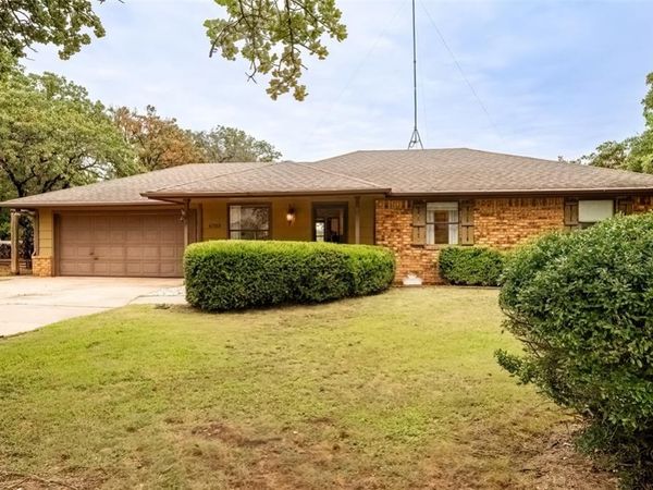 6703 Pecan Road, Stillwater, OK 74074