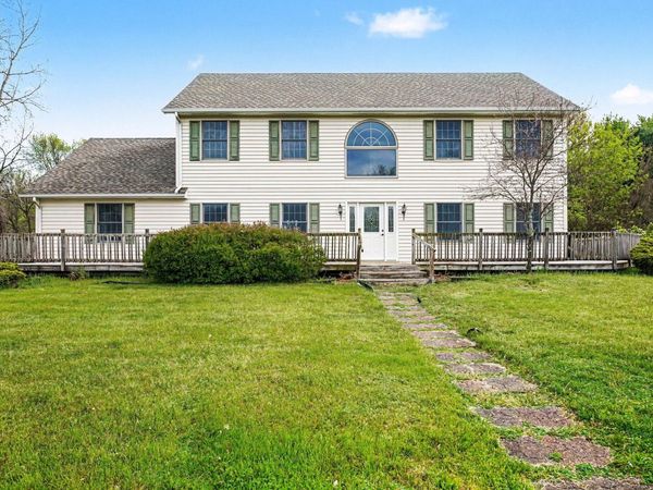 28810 Coulter Street, Edwardsburg, MI 49112