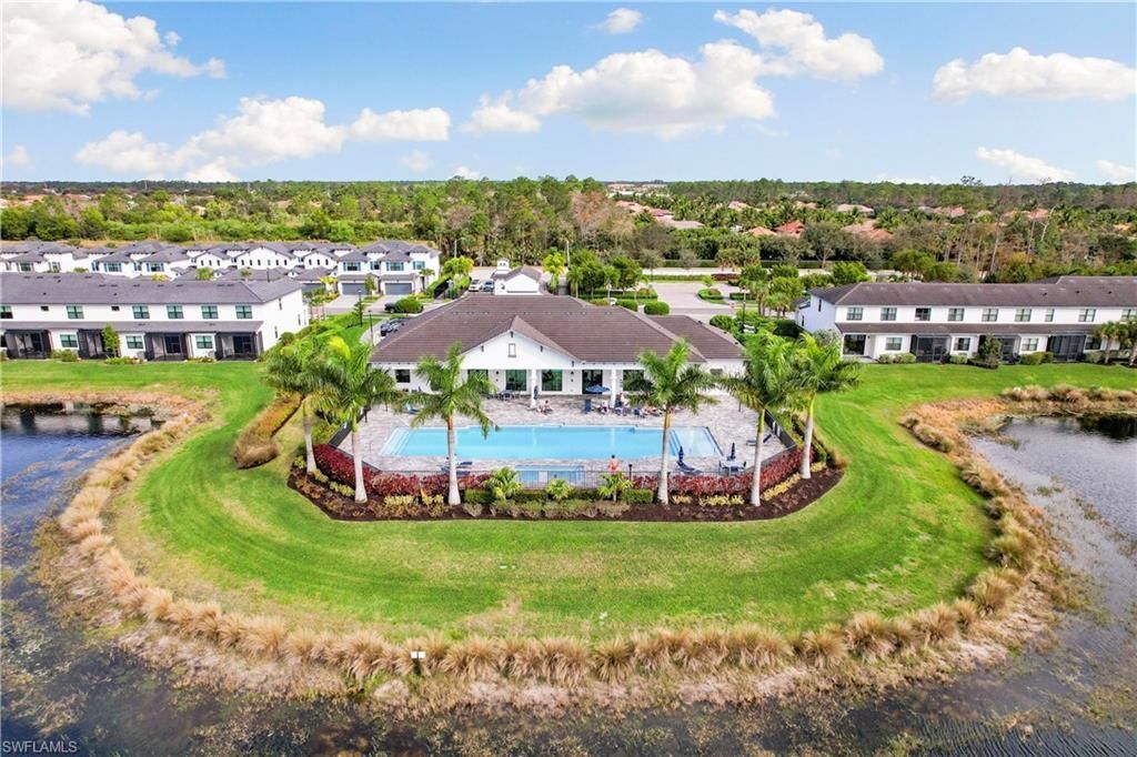 7578 Rockefeller Dr , Naples, FL 34119 Photo