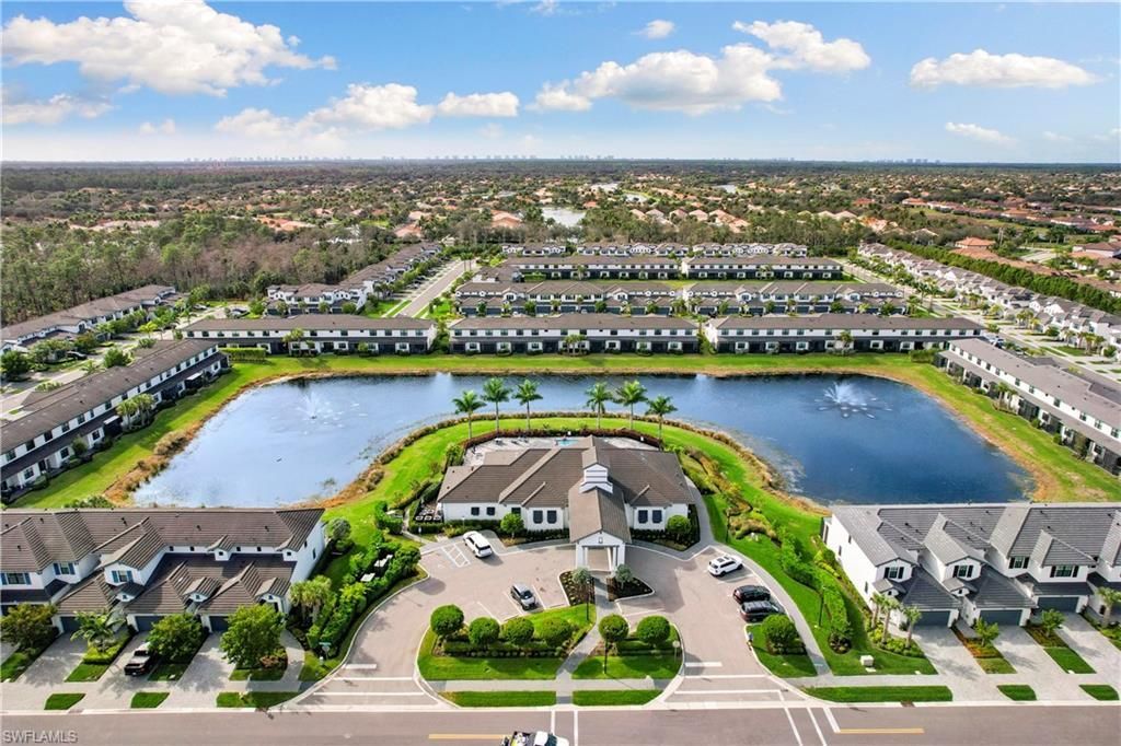 7578 Rockefeller Dr , Naples, FL 34119 Photo