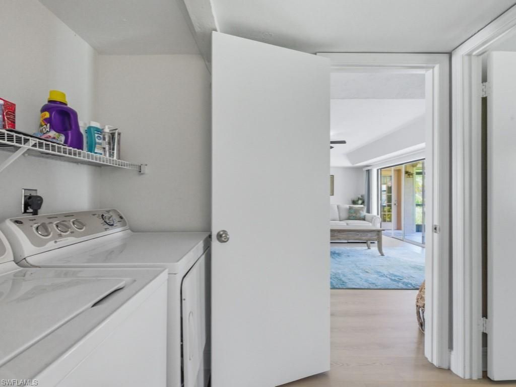 3207 Horse Carriage Way, Unit 403, Naples, FL 34105 Photo