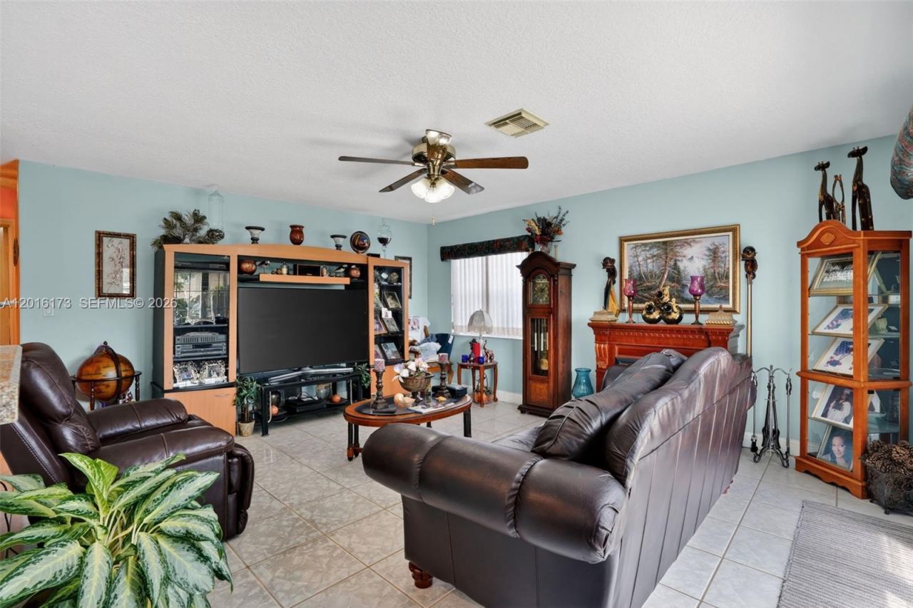 10331 SW 164th Ct , Miami, FL 33196 Photo
