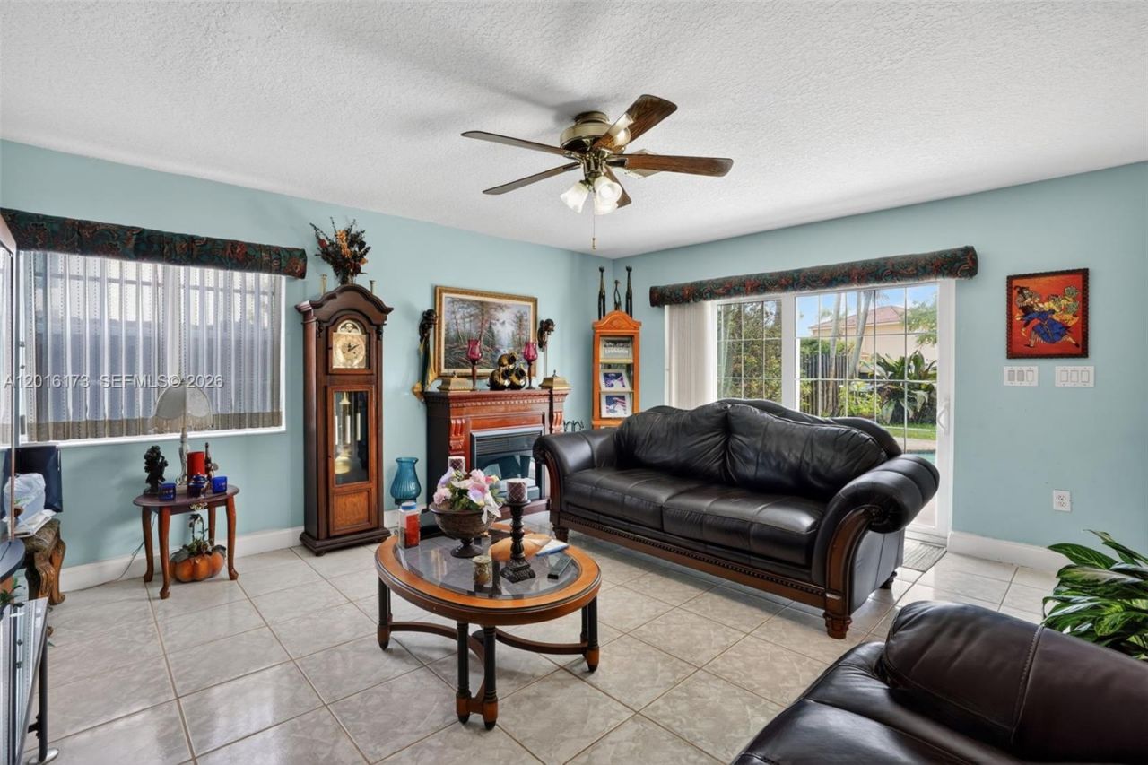10331 SW 164th Ct , Miami, FL 33196 Photo
