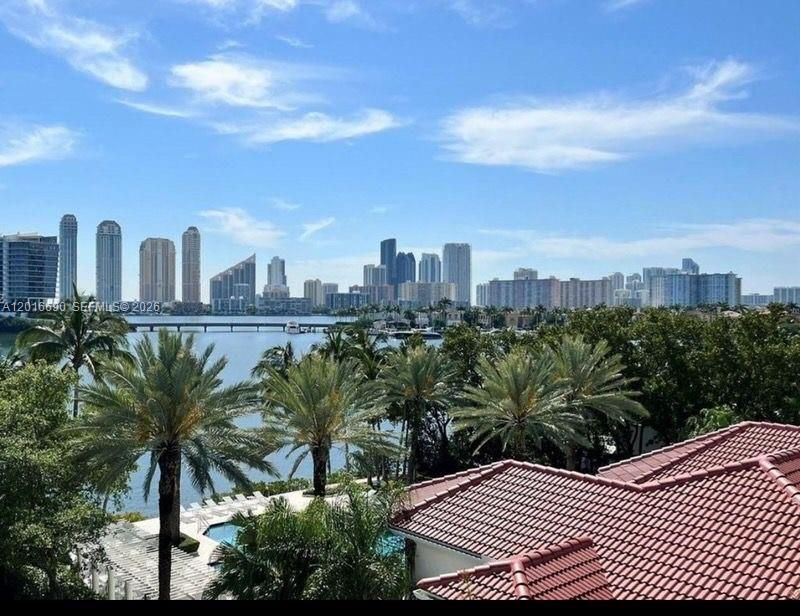 3255 NE 184th St, Unit 12511, Aventura, FL 33160 Photo