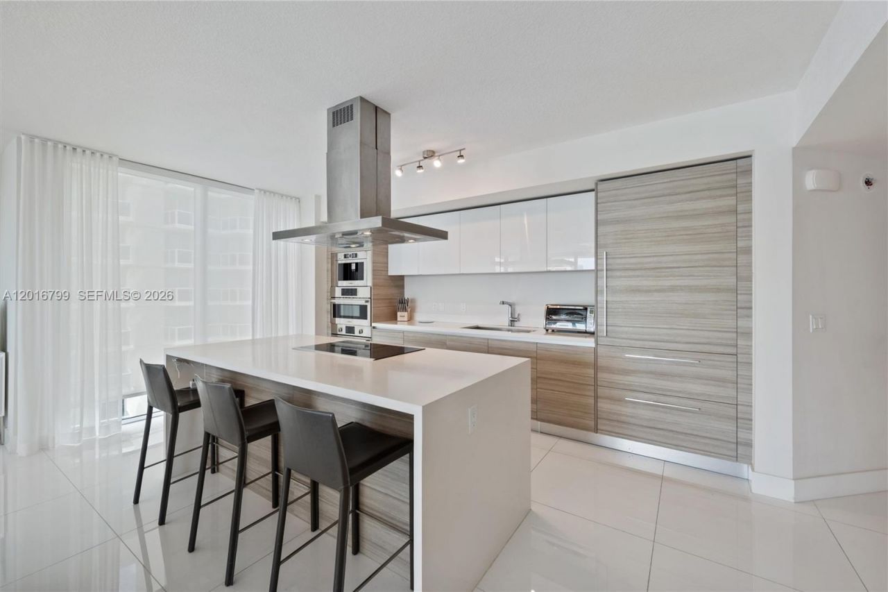 300 Sunny Isles Blvd , Unit 4-1501, Sunny Isles Beach, FL 33160 Photo