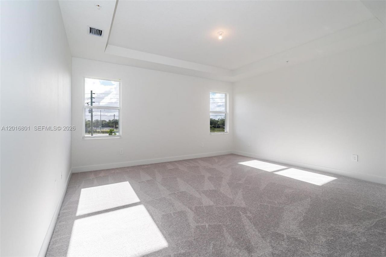 4480 SW 122nd Ter, Davie, FL 33330 Photo