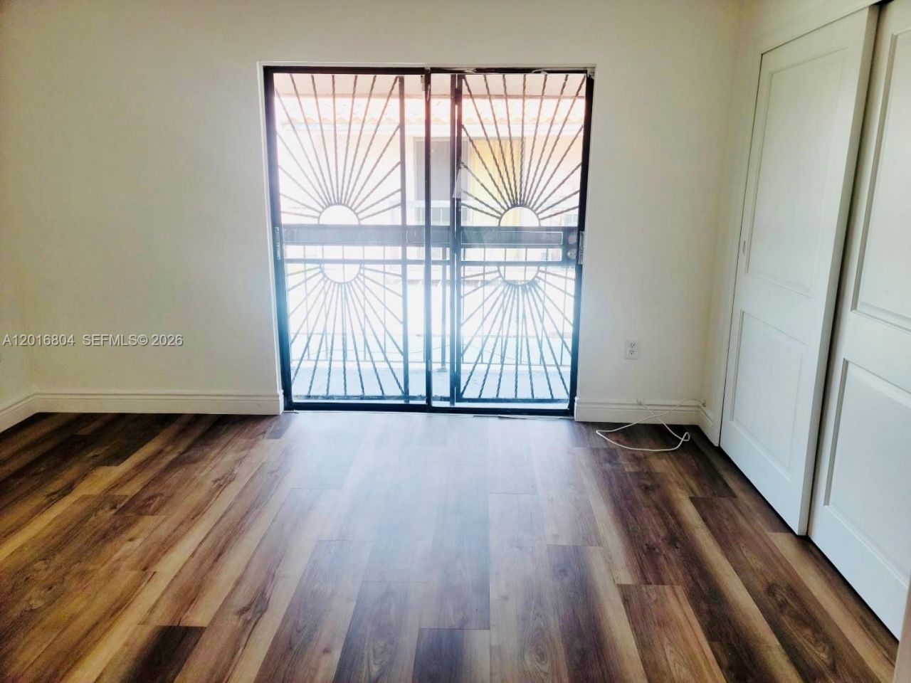 2166 W 60 St, Unit 15-201, Hialeah, FL 33016 Photo