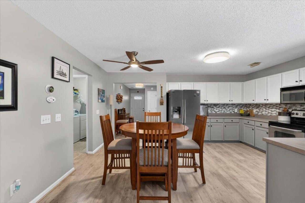 119 Tyron Road Photo 11