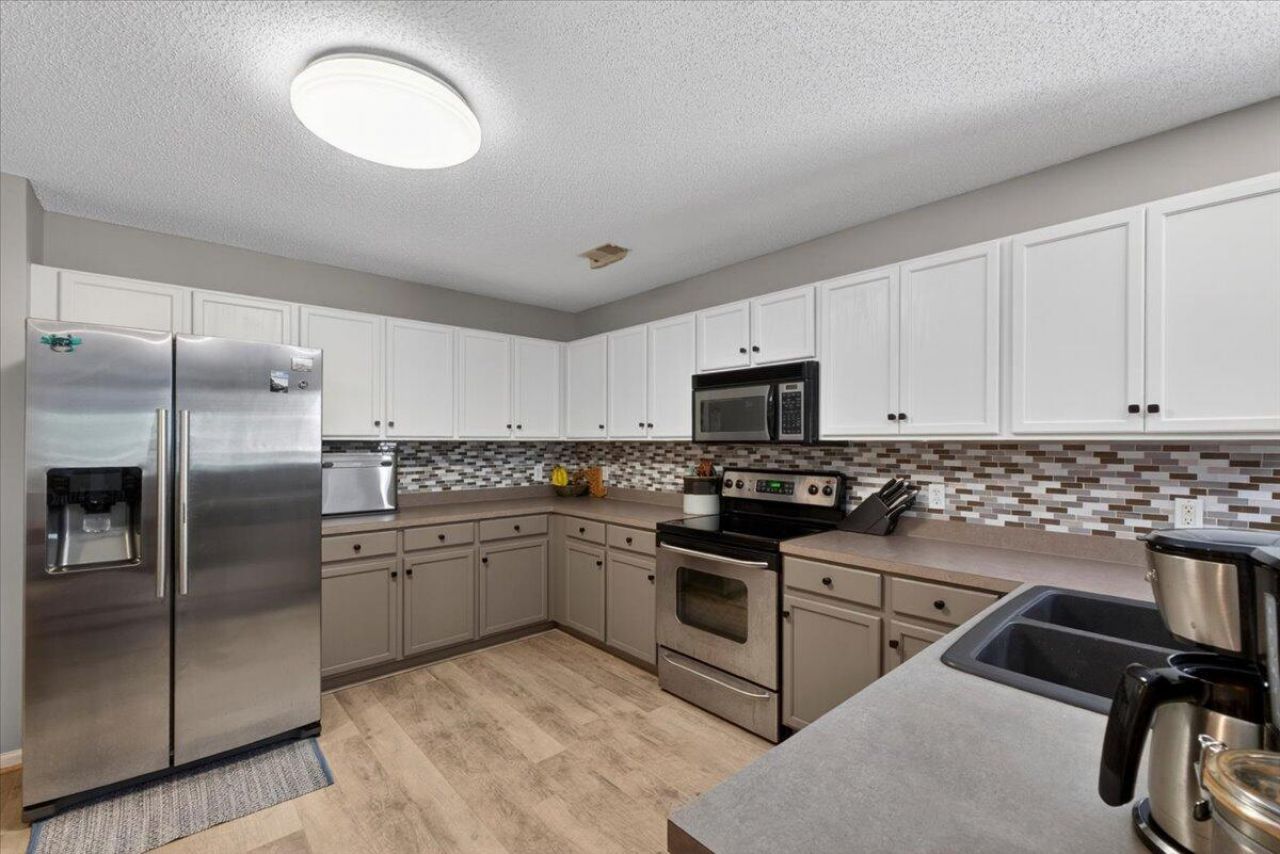 119 Tyron Road Photo 12